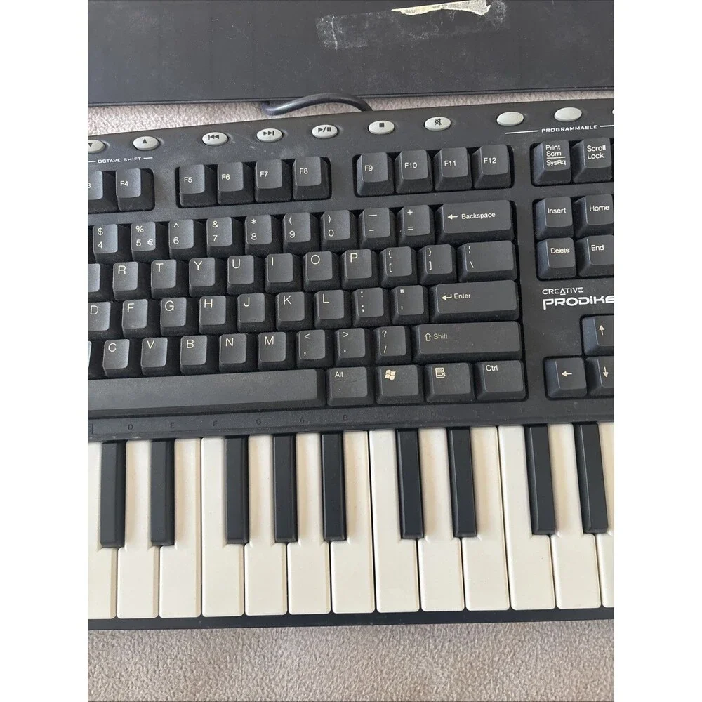 Creative Prodikeys CF0020 Music Multimedia Keyboard PS/2 PS2
